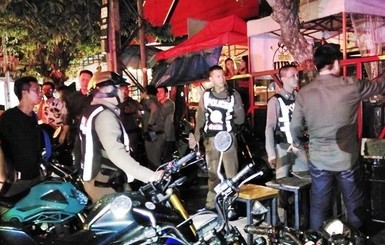 В Таиланде полицейского от пули спас смартфон