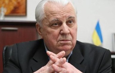 Порошенко проигнорировал Конституционную комиссию при подготовке изменений в Основной закон, – Кравчук
