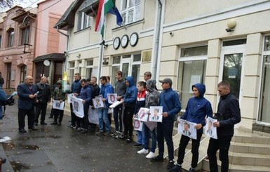 Протесты в Берегово: 