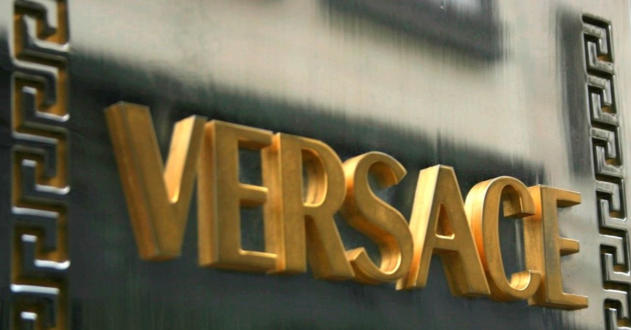 Michael Kors выкупит Versace за два миллиарда долларов