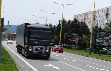 На словацко-украинской границе украинец на грузовике задавил другого водителя
