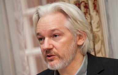 Ассанж больше не возглавляет Wikileaks