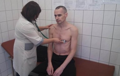 Появилось фото попавшего в больницу Сенцова