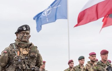 Польша попросила увеличить присутствие НАТО из-за угроз России