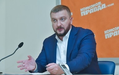 НАБУ открыло производство против министра Петренко