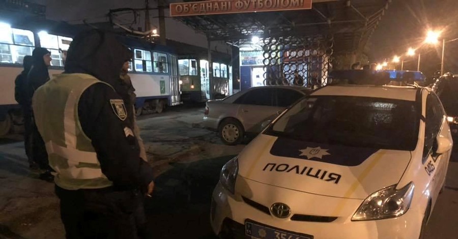 В Харькове патрульные сбили женщину