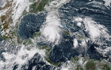 Ураган “Майкл” принесёт во Флориду сильные дожди и мощный торнадо