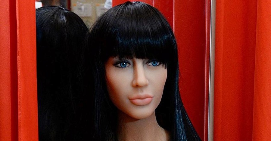 В Каменском откроют бордель с секс-куклами