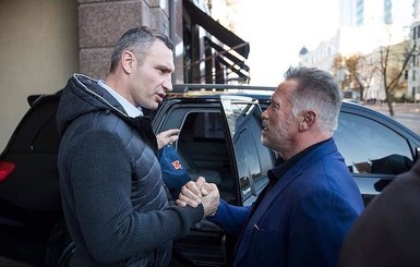 В Киеве встретили Арнольда Шварценеггера