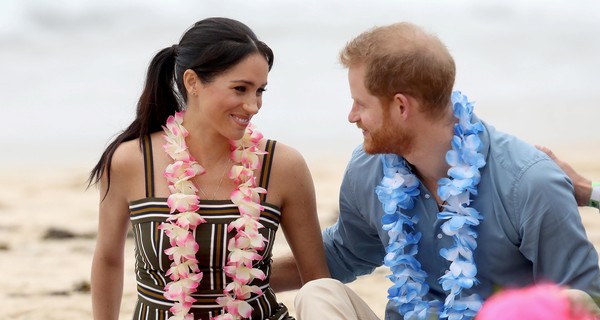 Гардероб Меган Маркл в Австралии: показывала ноги, но прятала грудь