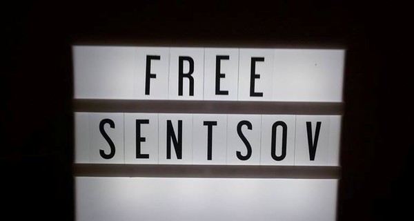 За Сенцова премию Сахарова получат его сестра и адвокат