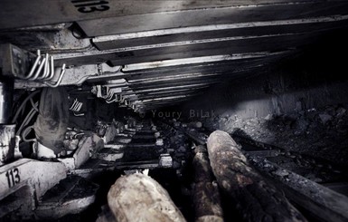 Авария на шахте Капустина: 16 бастующих горняков оказались под завалами