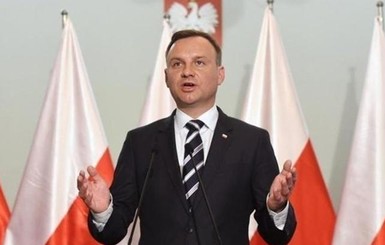 Дуда: Польша потребует от Германии новых репараций