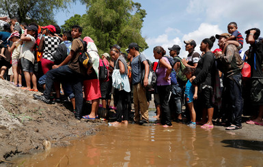 Мигрантов из Гондураса на границе США ждут 7 тысяч солдат – неужели будут стрелять?