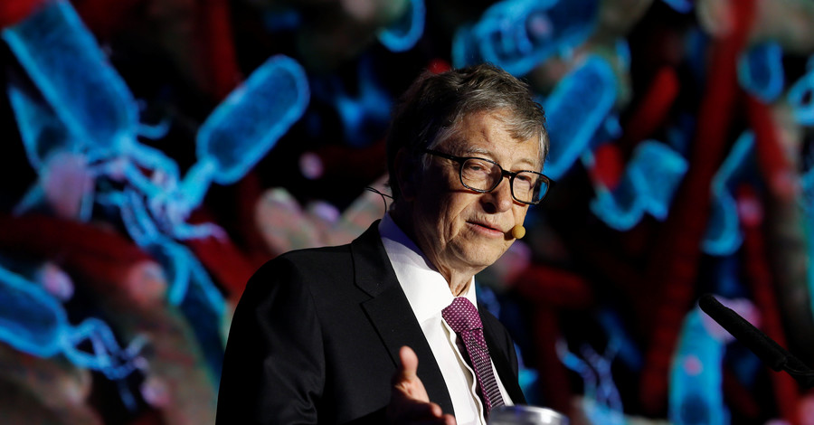 Билл Гейтс принес банку с фекалиями на презентацию своего туалета без воды