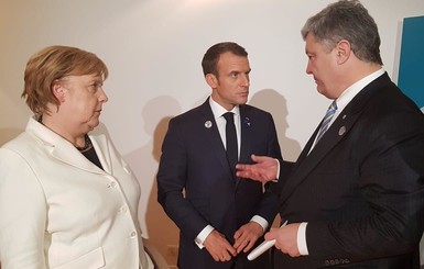 Порошенко, Меркель и Макрон обсудили выборы в Донбассе