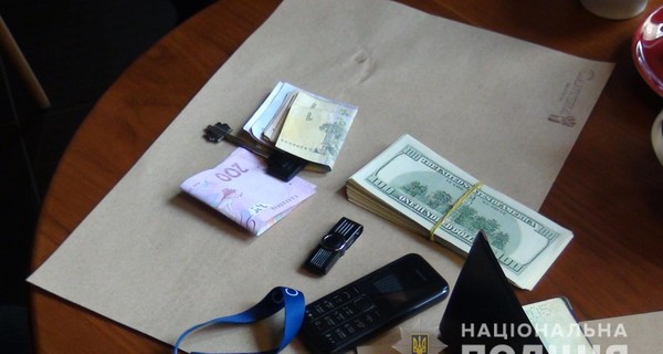 Экс-руководитель украинского банка выставил на продажу данные полумиллиона клиентов