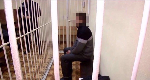 Кукловод растлил восьмилетнюю девочку на детском празднике