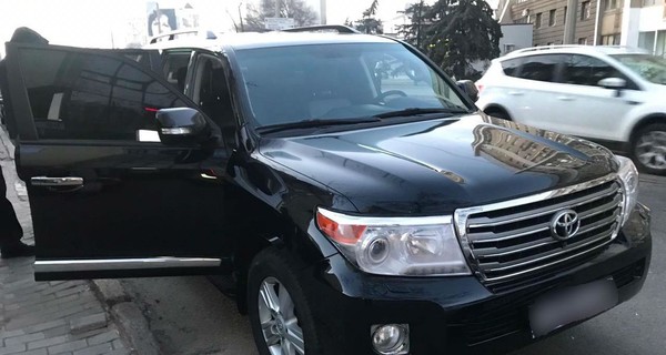 В Харьковской области задержали угонщиков элитных машин