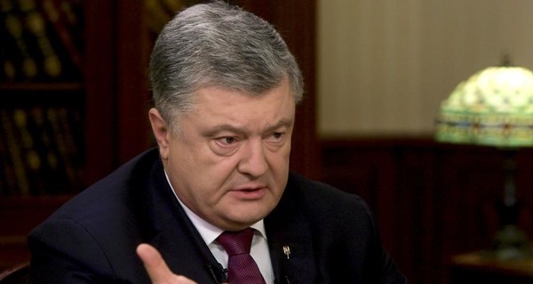 Порошенко заверил, что не сможет продлить Военное положение без Рады