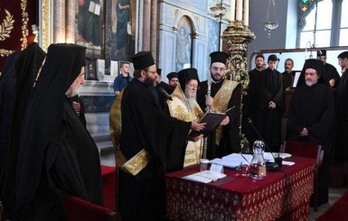 Константинополь утвердил Устав для украинской церкви