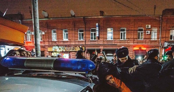 Дмитрий Киселев и Лев Лещенко заступились за матерящихся рэперов в России, а Михаил Боярский - нет