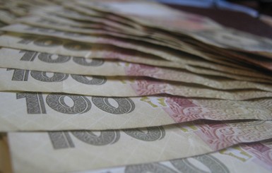 Семьи задержанных украинских моряков получат по 100 тысяч гривен