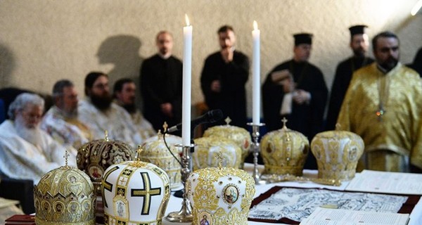 Самостоятельная или самоуправляемая: эксперты спорят о статусе будущей поместной церкви  Украины