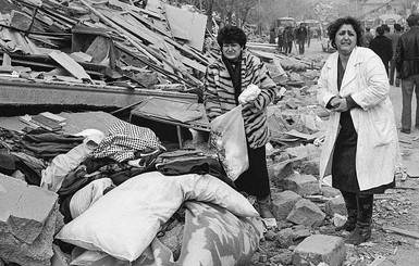 Землетрясение в Армении: 30 секунд, разрушивших жизнь