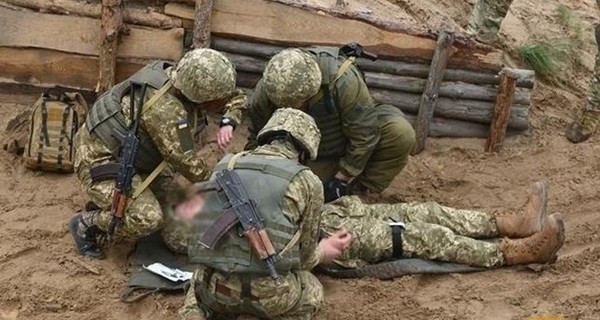 Во время учений на Яворовском полигоне военный получил пулю в ногу