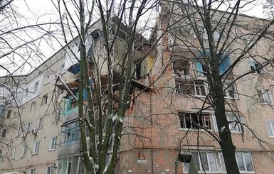 Взрыв дома в Фастове: мужчина выпал с 5-го этажа
