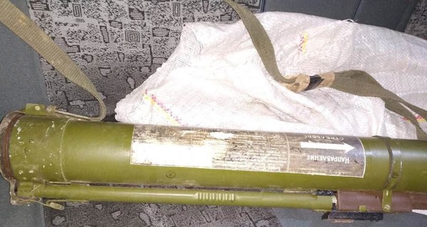 Житель Никополя потерял гранатомет, когда ехал в такси