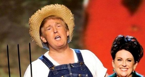 Трамп с вилами спел фермерскую песенку, чем напугал соцсети 