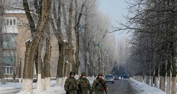 Военное положение в Украине заканчивается завтра. А оно вообще было?