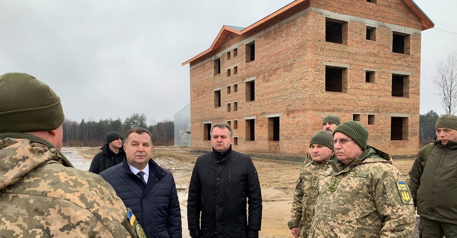 Для украинских военных построили новый учебный комплекс