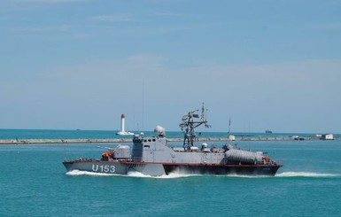 ВМС Украины открыли огонь в Черном море по судну из Танзании
