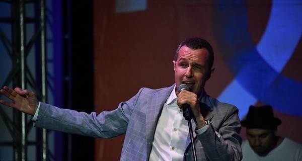 Игорь Верник сделал официальное заявление по поводу своего проезда по пешеходному переулку на джипе 