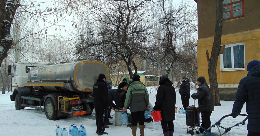 В Торецк и окрестности 15 января начнут подачу питьевой воды