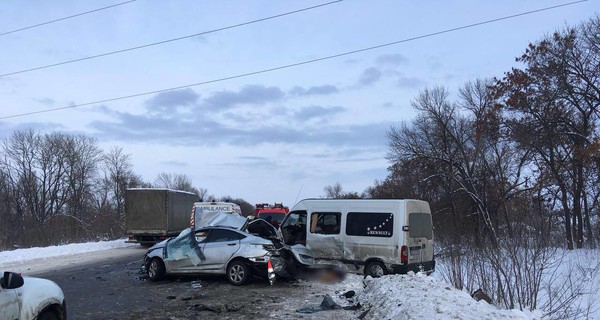Смертельное ДТП под Чугуевом: в маршрутке ехали жители Донецкой и Луганской областей
