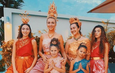 Оля Полякова отпраздновала 35-летие вечеринкой в буддистском стиле
