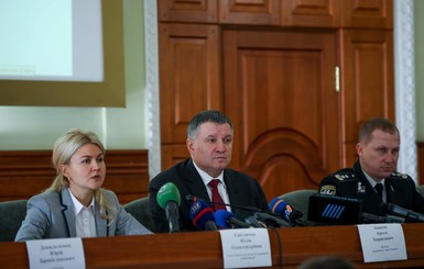 Аваков: Большинство кандидатов в президенты уже нарушают закон
