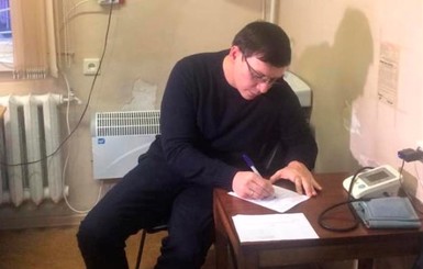 Мураев предложил проверить всех кандидатов на наркозависимость