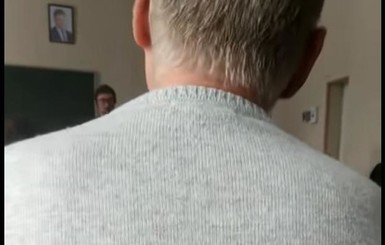 В сети появилось видео, на котором учителей заставляют голосовать за Порошенко