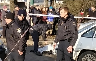В Николаеве после заседания суда застрелили двух его участников