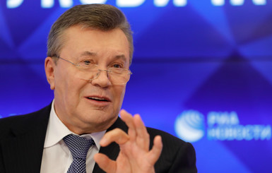 Янукович впервые рассказал, как получил травму на корте