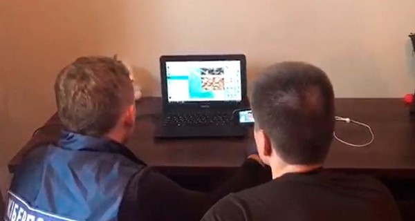 Поймали иностранца, который заказывал порно с четырехлетней девочкой