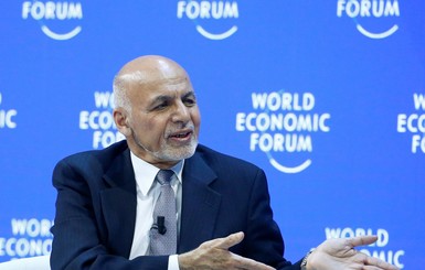 Президент Афганистана предложил талибам официально открыть свой офис