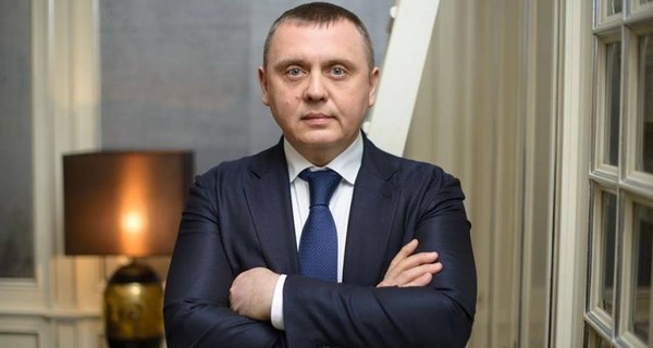 48 нардепов обратились в Конституционный Суд относительно коррупционера Гречковского
