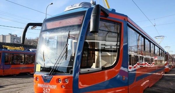 Россиянин арендовал трамвай и весь день катал пассажиров бесплатно
