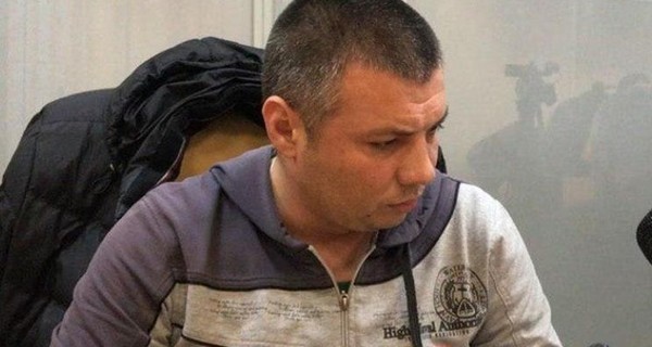 Полицейский о деле Василия Мельникова: Ему струя от баллончика в глаз попала, вот и понесло…